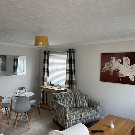 The Cwtch - A Self Contained One Bedroom Annex Pwllheli Exterior photo